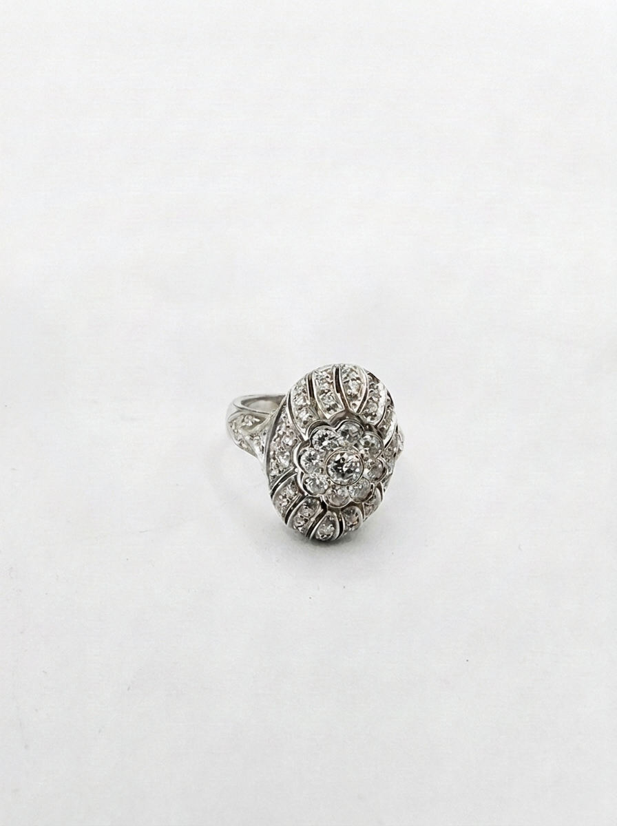 Anello in Oro Bianco con Brillanti