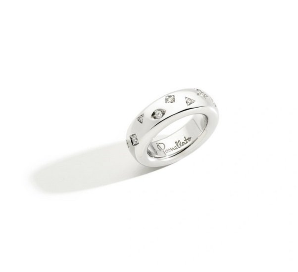 Anello Pomellato Iconica Fede Media in Oro Bianco e Diamanti