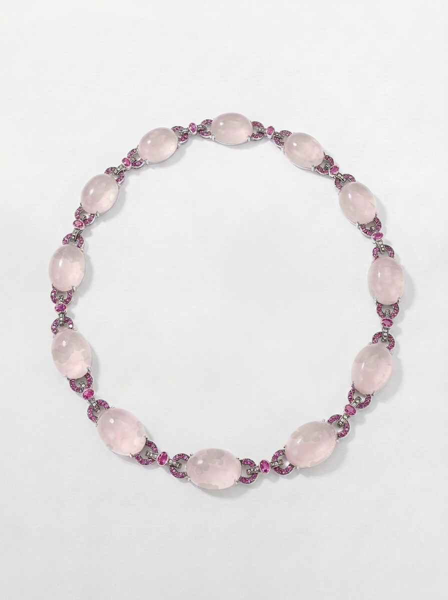 Collana in Oro Bianco con Brillanti e Zaffiri Rosa