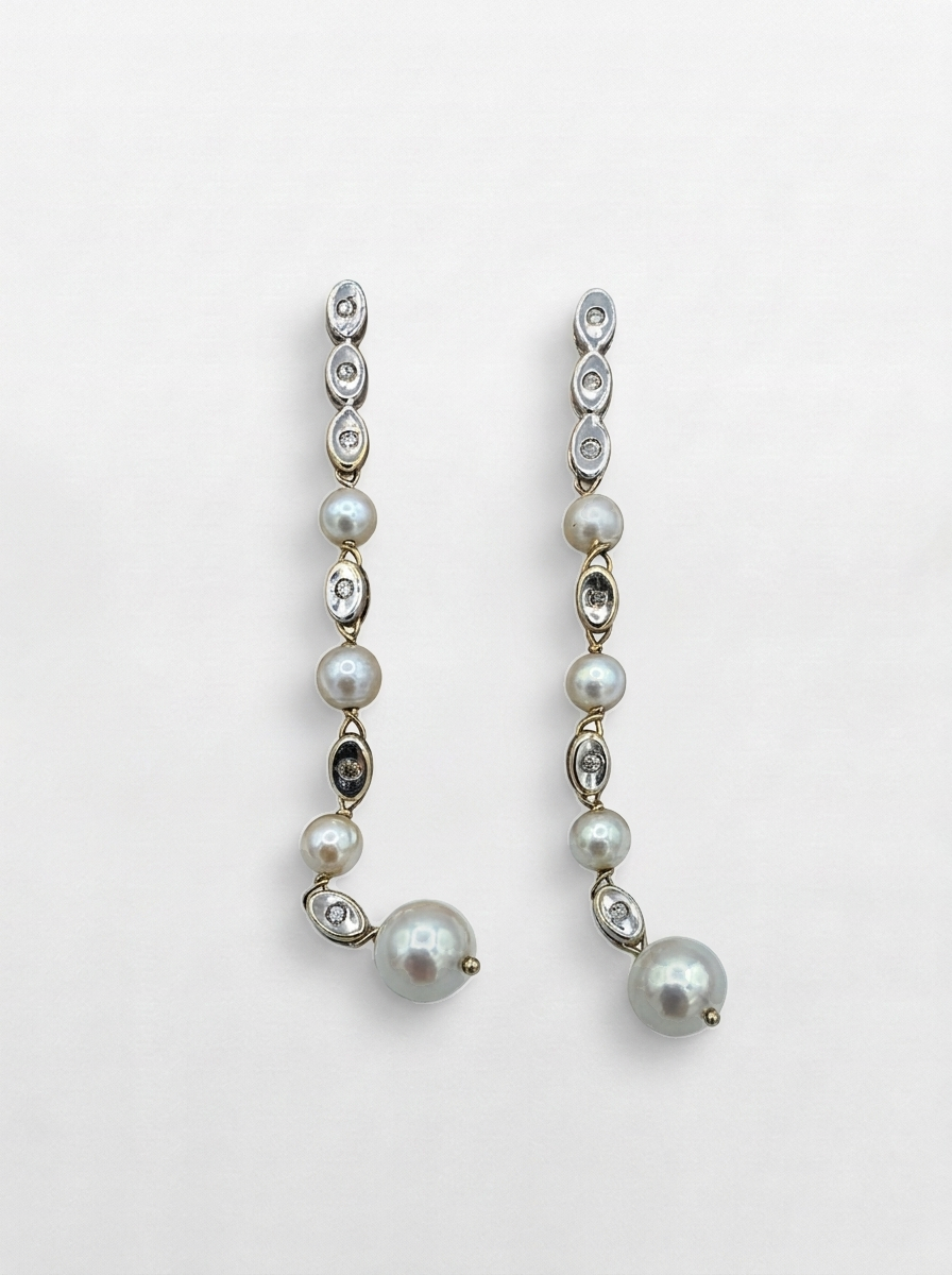 Orecchini in Oro con Perle e Brillanti